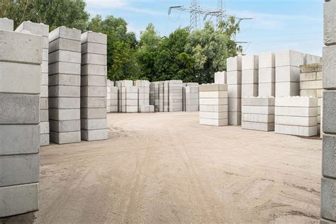 stapelbare betonblokken - Betonblokmallen voor muren en gebouwen 